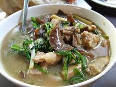 แกงอ่อมไก่