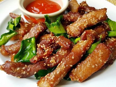 หมูแดดเดียว