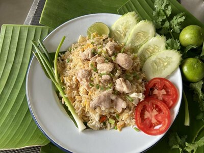ข้าวผัดไก่